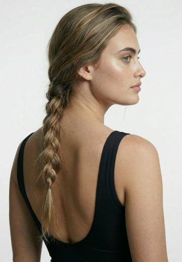 Слитный купальник