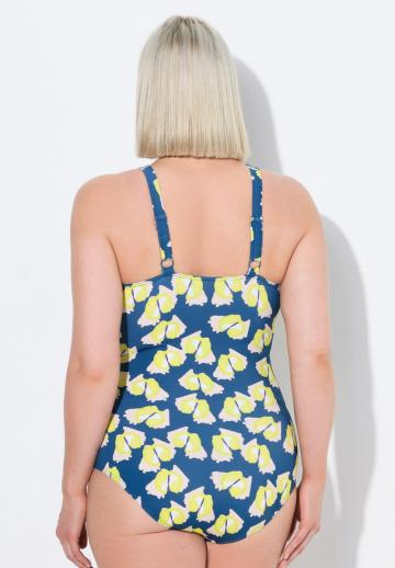 Слитный купальник