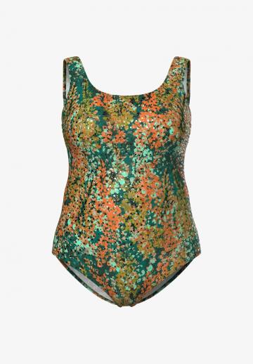 Слитный купальник