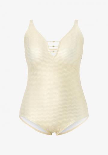 Слитный купальник