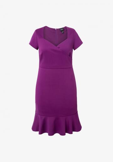 Вязаное платье