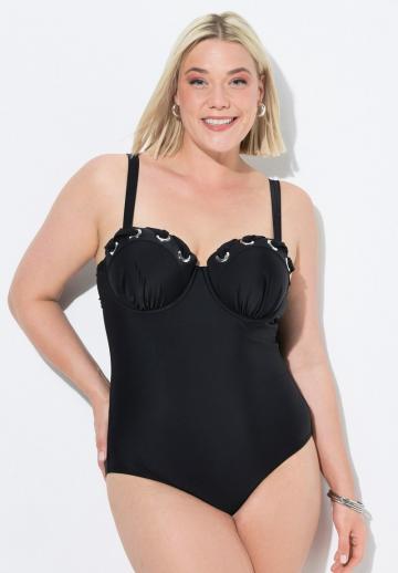 Слитный купальник