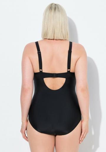 Слитный купальник