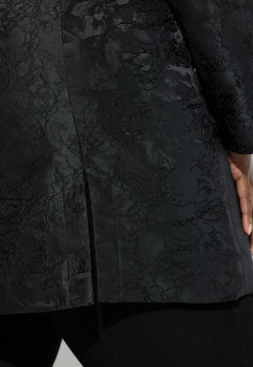 Короткое пальто