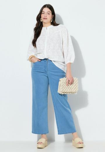 Клешеные джинсы