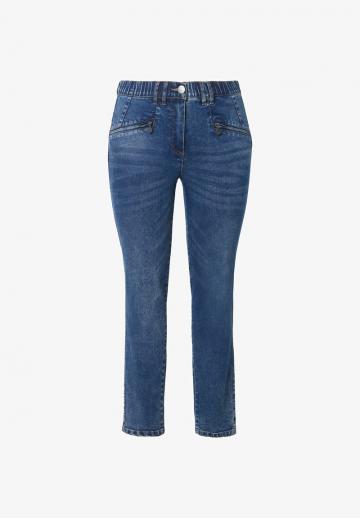 Узкие джинсы