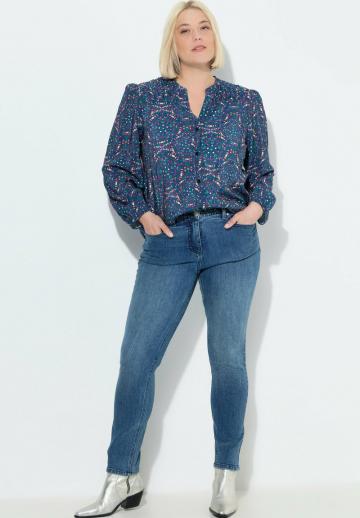 Узкие джинсы