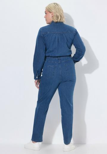 Джинсовый комбинезон
