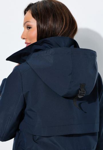 Короткое пальто