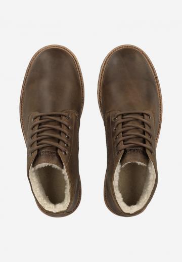 Зимние ботинки