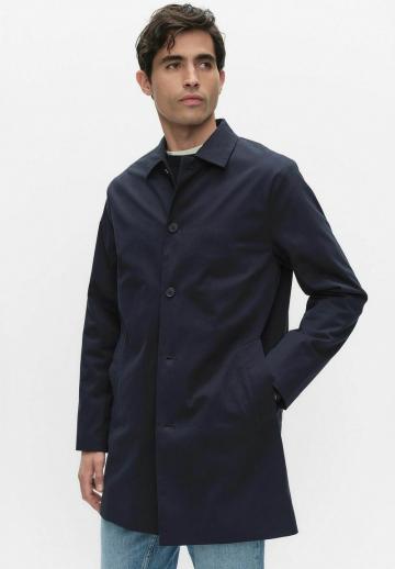 Короткое пальто