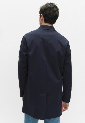 Короткое пальто