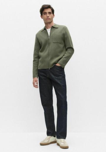 Вязаная кофта