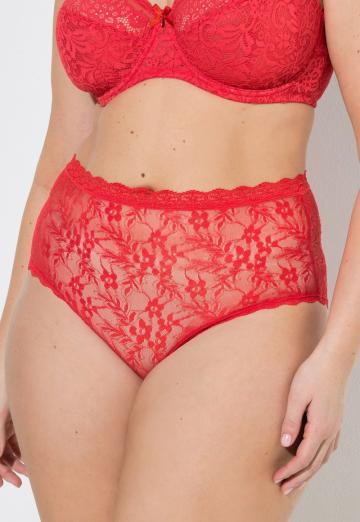 Трусы на бедрах