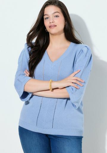 Пуловер с вырезом V