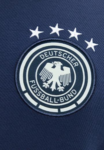 Спортивная кофта