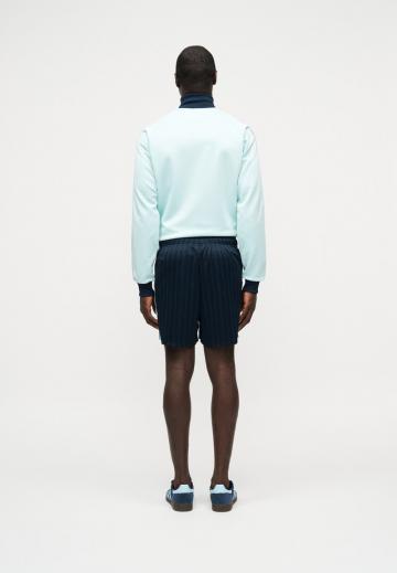 Спортивныве шорты