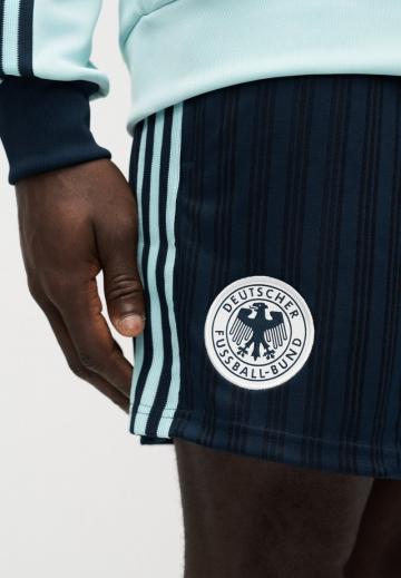 Спортивныве шорты