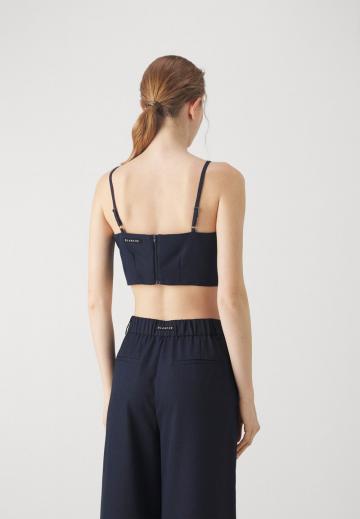 Топ на бретельках