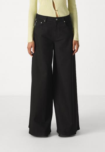 Широкие брюки