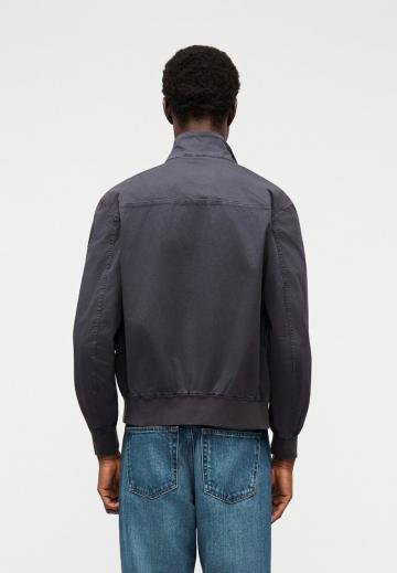 Куртка бомбер