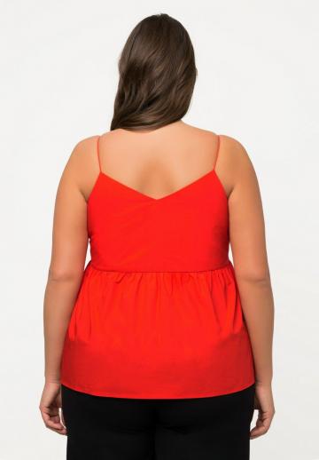 Топ на бретельках