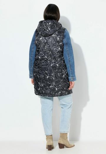 Длинный жилет