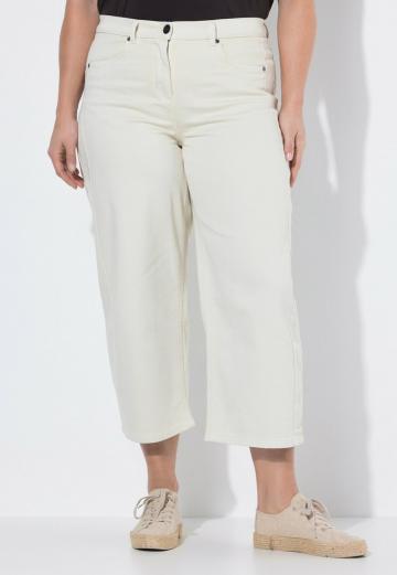 Короткие джинсы