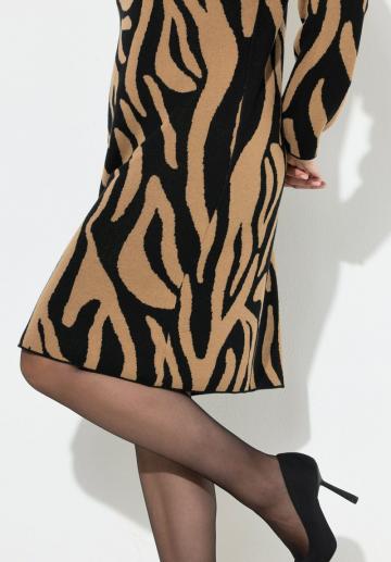 Вязаное платье