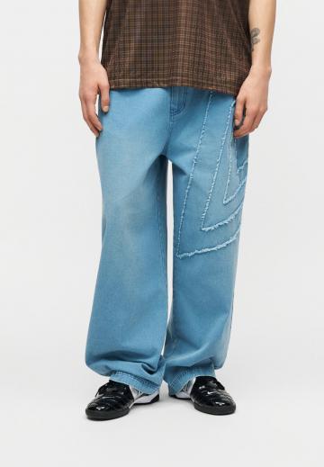 Прямые джинсы