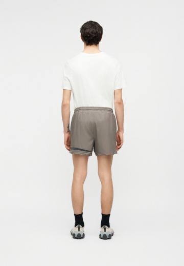 Спортивныве шорты