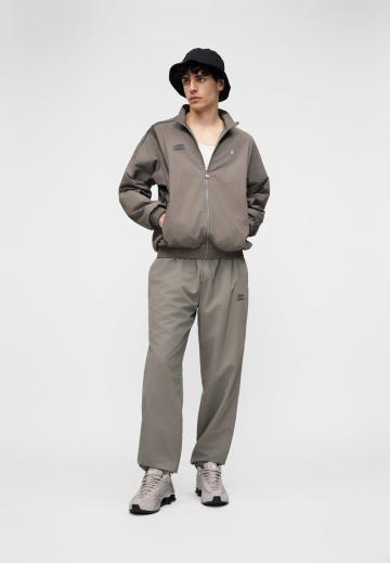 Спортивная куртка