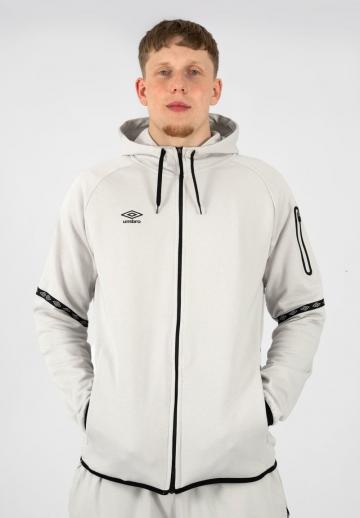 Спортивная кофта