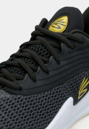 Баскетбольные кроссовки