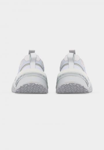 Тренировочные кроссовки