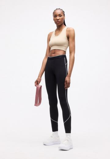 Спортивный бюстгальтер