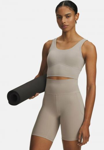 Спортивный топ