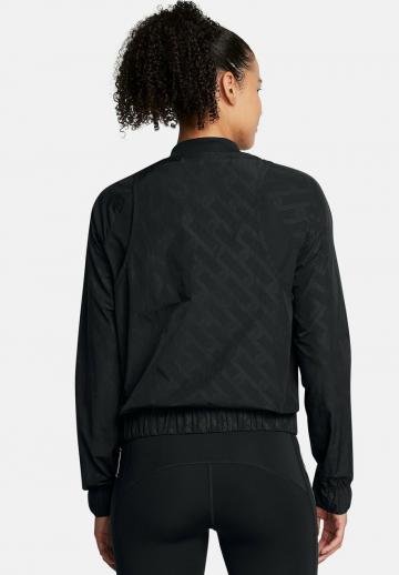 Спортивная куртка