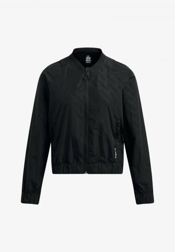 Спортивная куртка