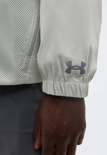 Спортивная куртка