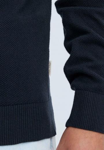 Пуловер