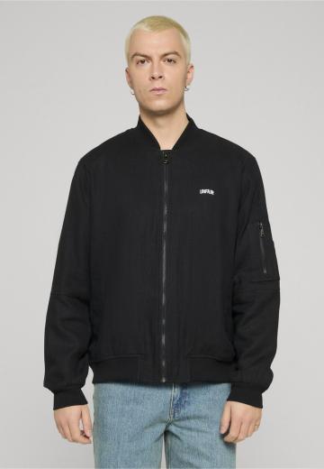 Куртка бомбер