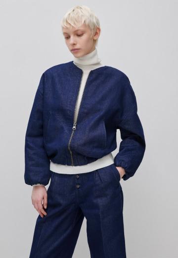 Джинсовая куртка