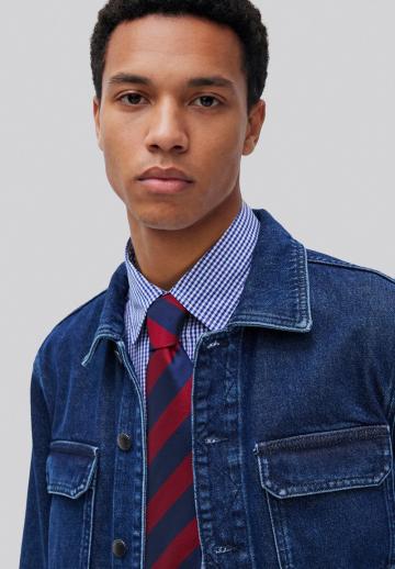 Джинсовая куртка