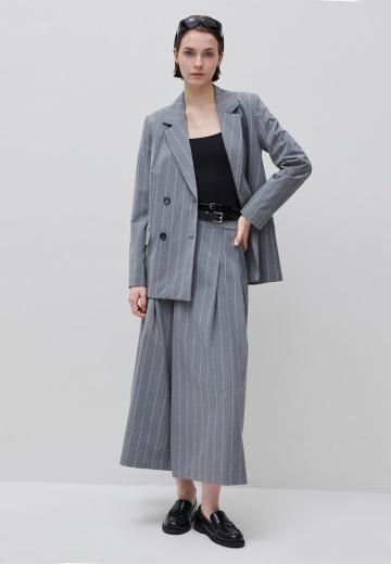 Короткое пальто