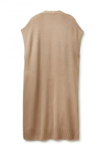 Длинный жилет