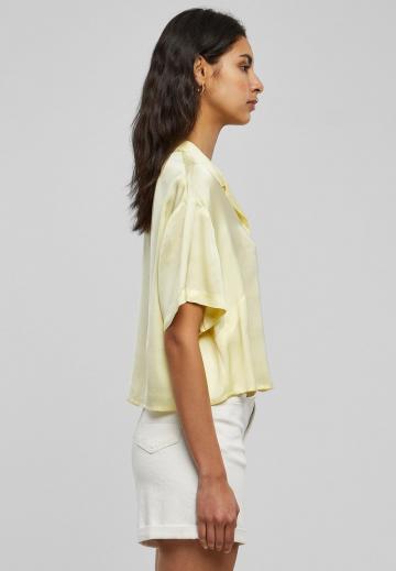 Атласная блузка