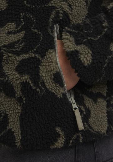 Флисовая куртка