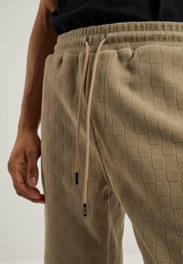 Спортивные штаны