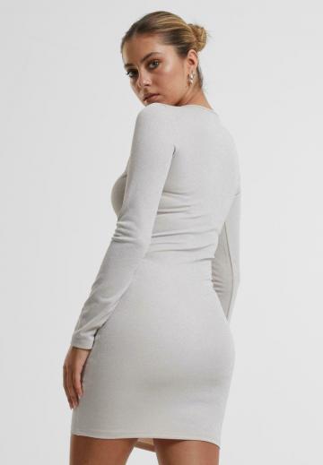 Платье футляр